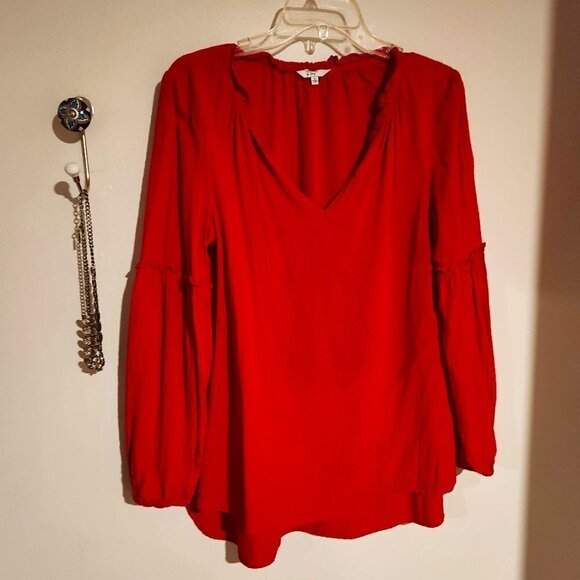Crown & Ivy 👑‎ Cardinal Red Peasant Sleeve Top EUC Medium ♥️ - Picture 2 of 5